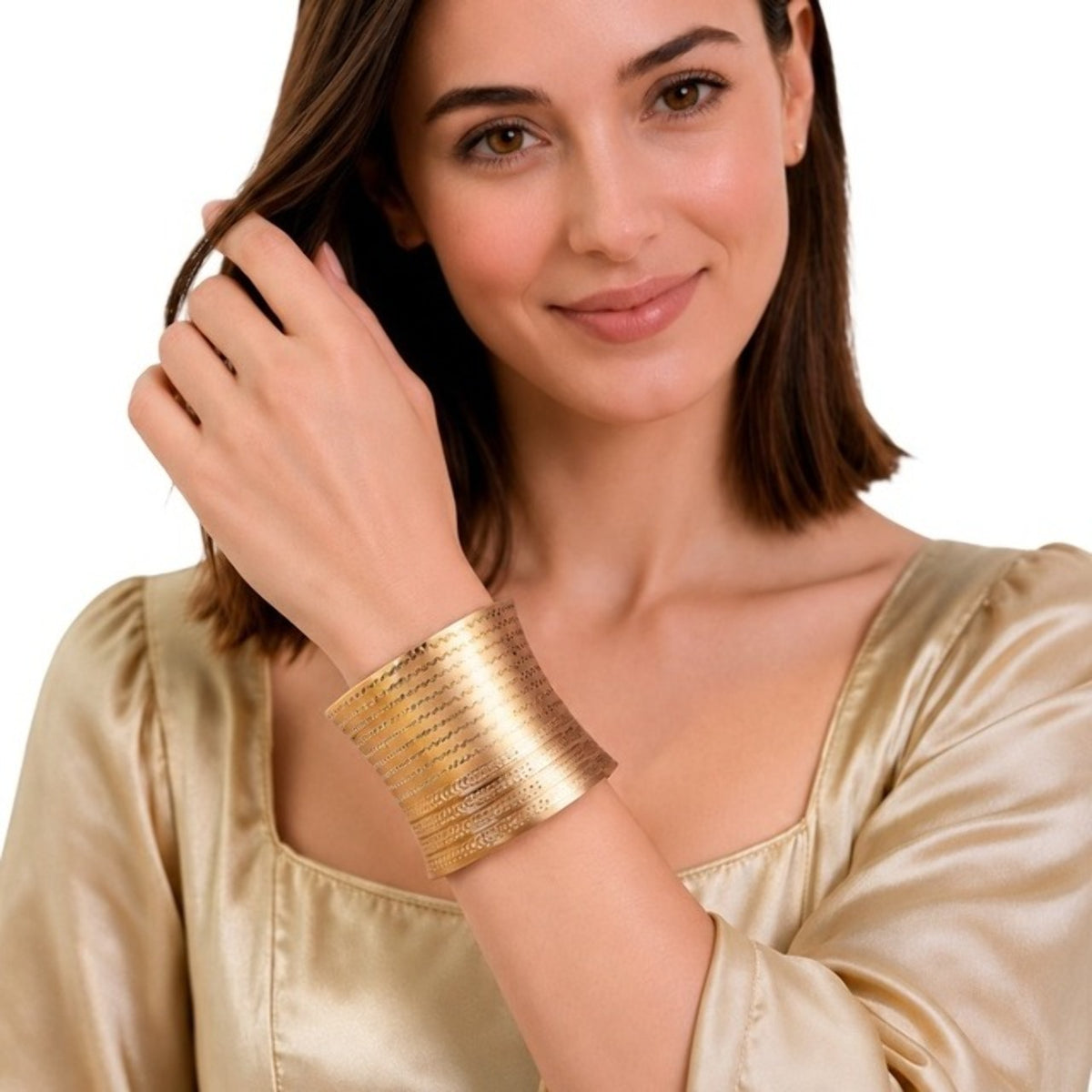 Brazalete Dorado Grabado