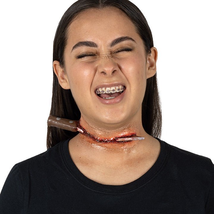 Corte con Cuchillo látex