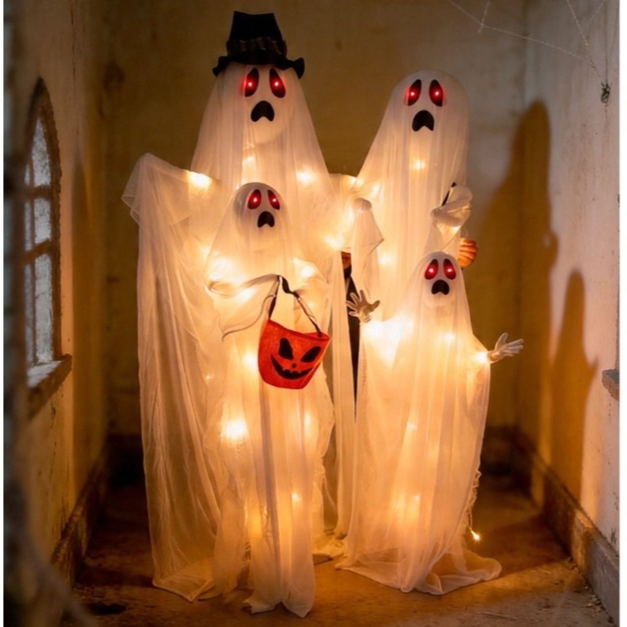 Familia de Fantasmas Animados