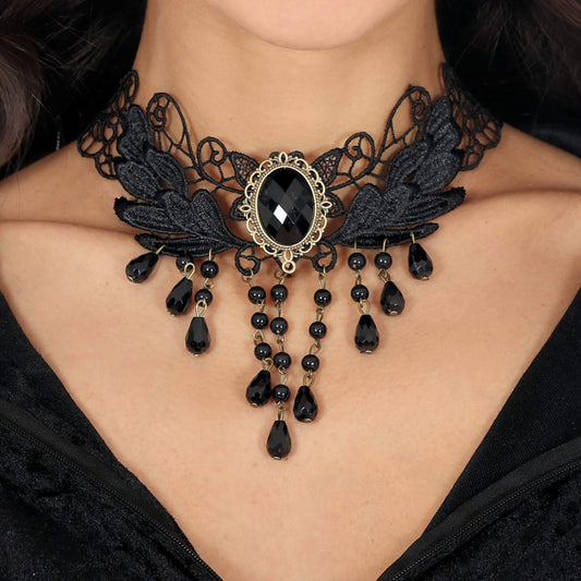 Gargantilla Gótica Bordada