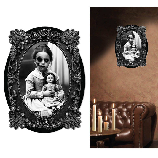 Decoración Adhesiva Cuadro Niña Terrorífica