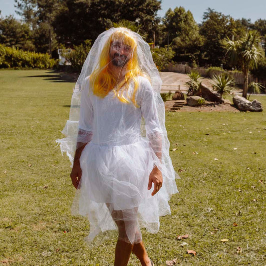 Disfraz de novia para hombre para despedidas